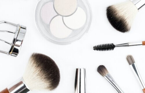 Makeup tools