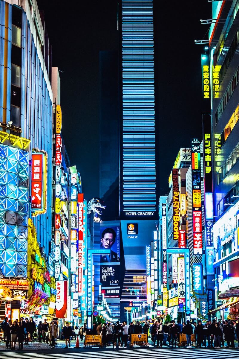 Godzilla replica looming over the streets of Tokyo